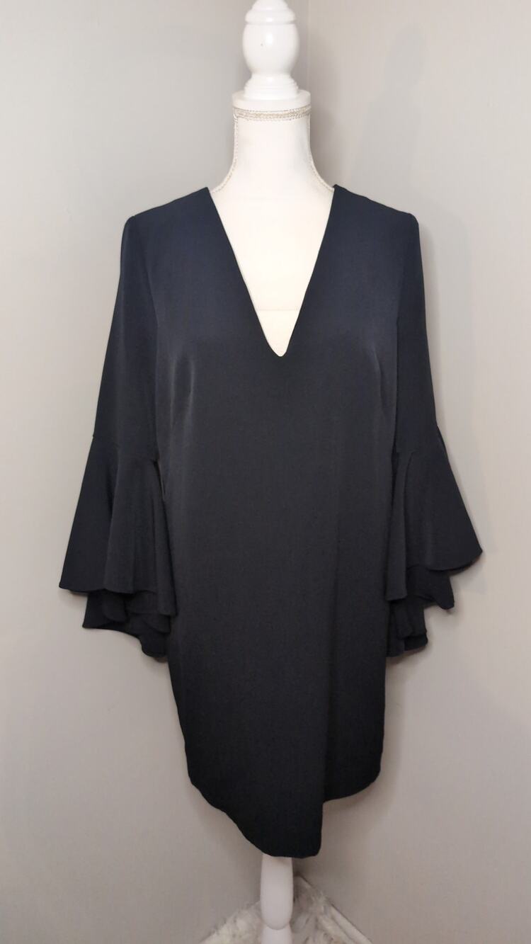 Milly Nicole Black Italian Cady Bell Sleeve Dress Size 12